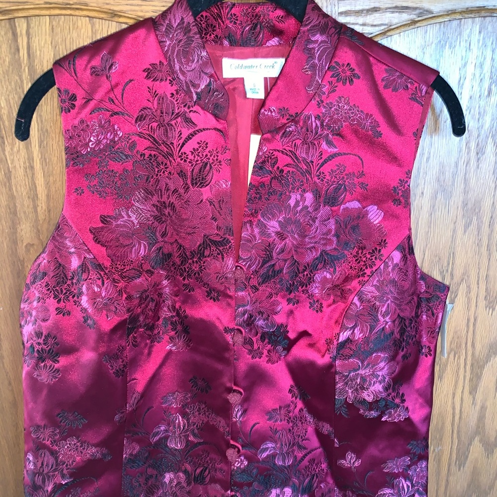 Cold water creek “Asian garden jqd vest”
